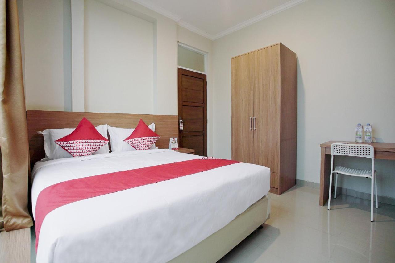 Oyo 415 The Kartini 8 Residence Yakarta Exterior foto