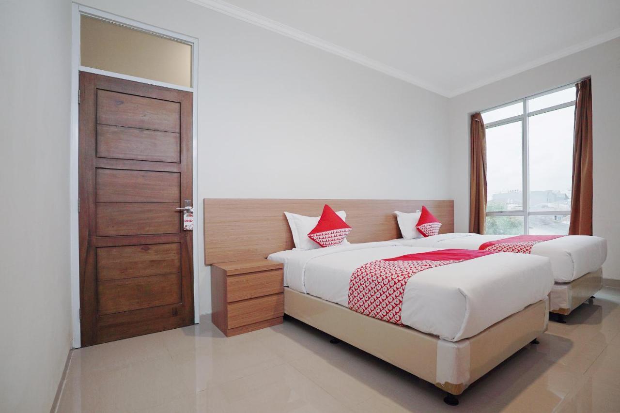 Oyo 415 The Kartini 8 Residence Yakarta Exterior foto