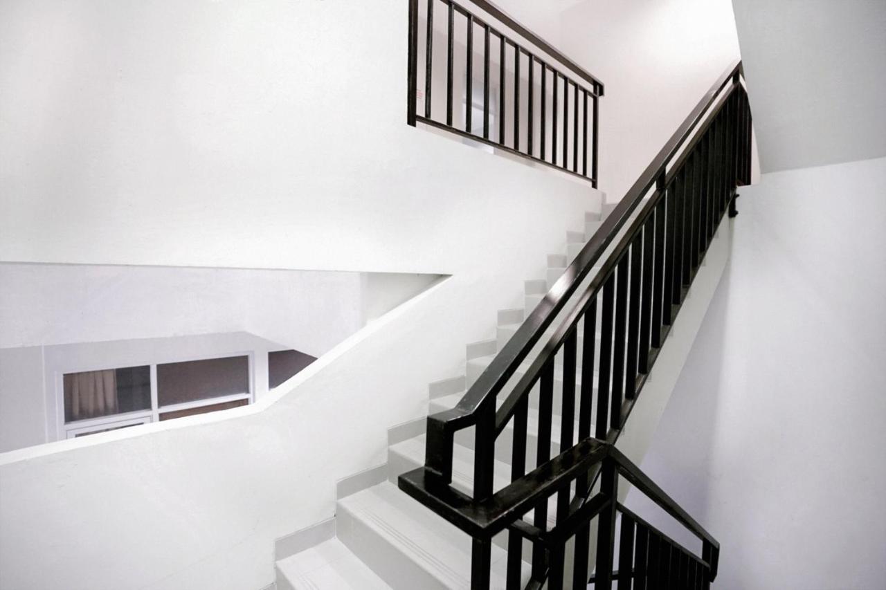 Oyo 415 The Kartini 8 Residence Yakarta Exterior foto