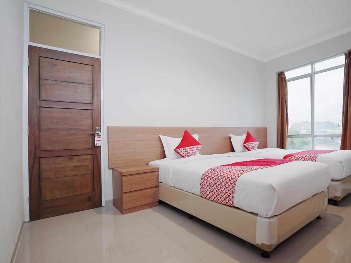 Oyo 415 The Kartini 8 Residence Yakarta Exterior foto