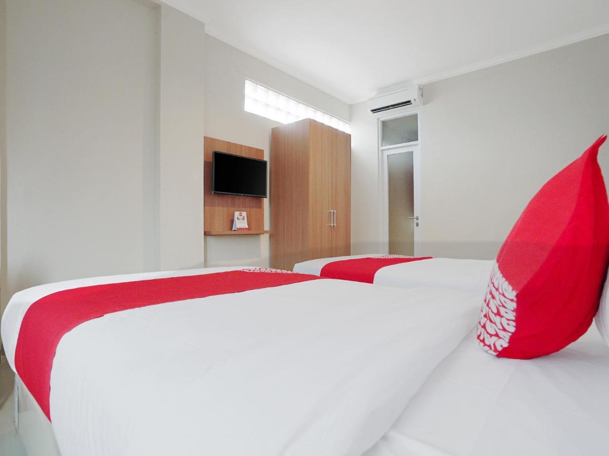 Oyo 415 The Kartini 8 Residence Yakarta Exterior foto