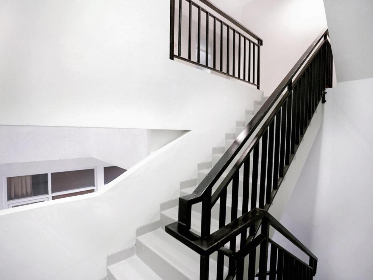 Oyo 415 The Kartini 8 Residence Yakarta Exterior foto
