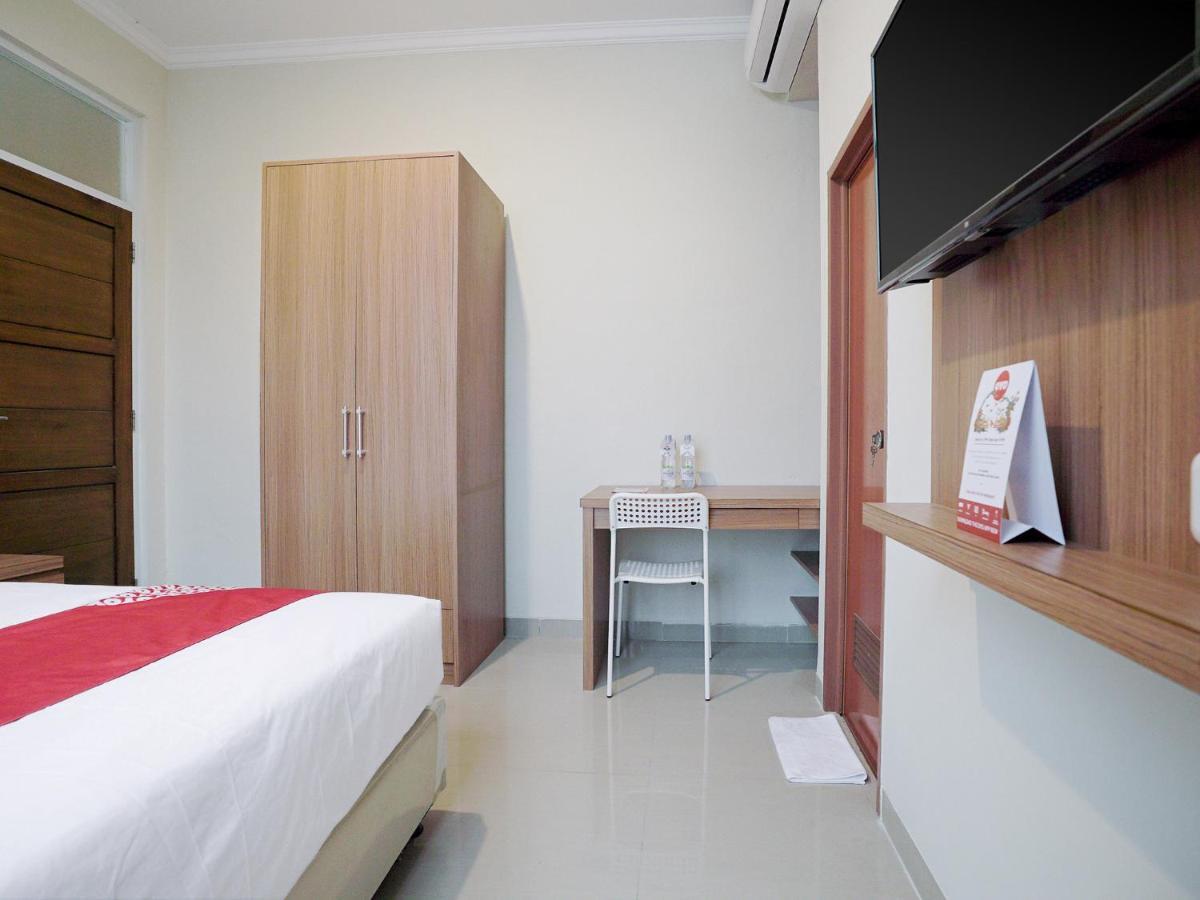 Oyo 415 The Kartini 8 Residence Yakarta Exterior foto